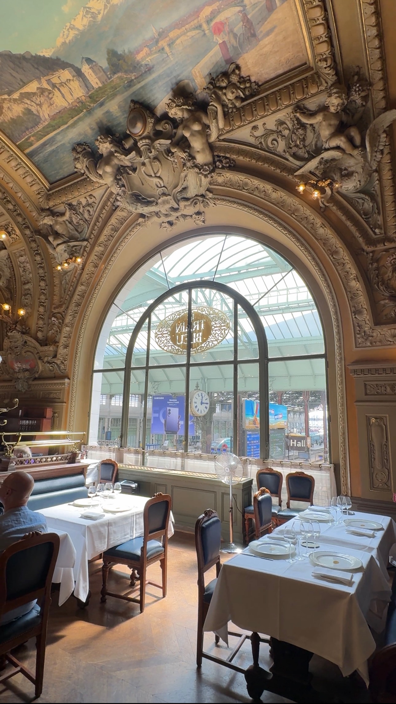 Is Le Train Bleu the Most Beautiful Restaurant in Paris?